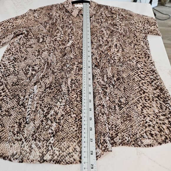 Chico's Shirt Size 1 Medium Snakeskin Animal Print Fringe Front Button Down - Picture 7 of 10